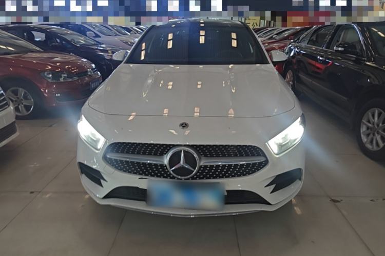 Used Mercedes-Benz A-Class 2022 Revised Version A 200 L Sport Sedan Fashionable Style