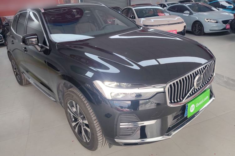 Used Volvo XC60 2025 B5 4x4 Smart Luxury Edition