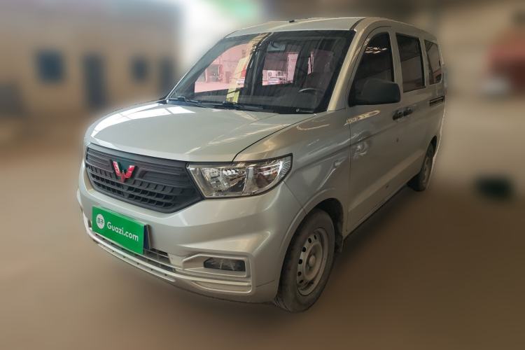 Used Wuling Hongguang V 2022 1.5L Jingqu Version Hydraulic Power Steering LAR