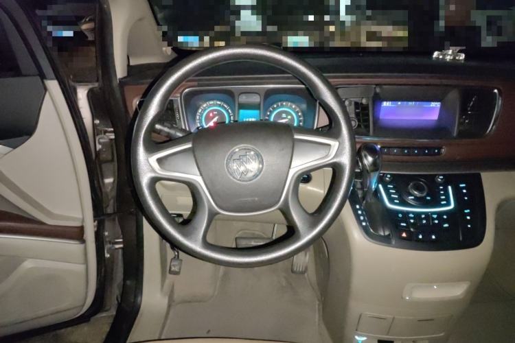 Used Buick GL8 2013 2.4L CT Luxury Business Comfort Edition