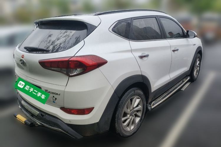 Used Hyundai Tucson 2015 1.6T Dual-Clutch Two-Wheel-Drive Smart Model Rear Right 45 Deg