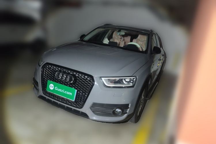 Used Audi Q3 2015 35 TFSI Comfort Model Guazi used car, China used car export, Used car for sale, Used Audi cars, Cheapest cars for sale