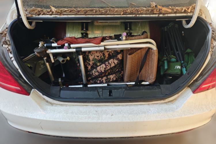 Used Geely Auto Classic Emgrand 2013 Sedan 1.8L Manual Entry-Level CNG Model
