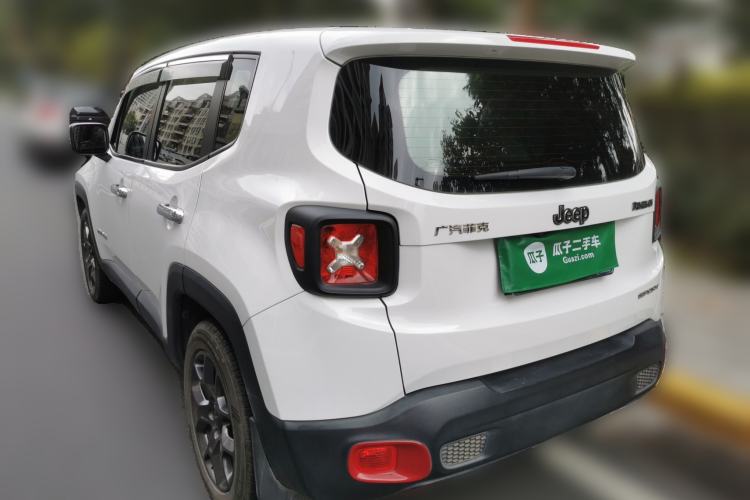 Used Jeep Renegade 2017 180T Automatic Kinetic Edition+ Rear Left 45 Deg