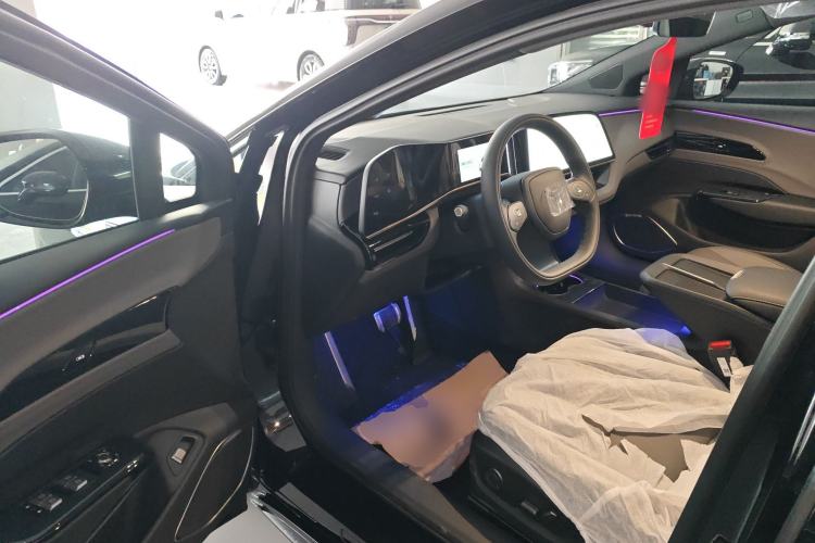 Used Hongqi EH7 2025 600 Smart Selection Edition
