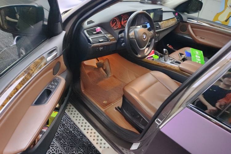 Used BMW X5 2013 xDrive35i Luxury Model Driver Seat