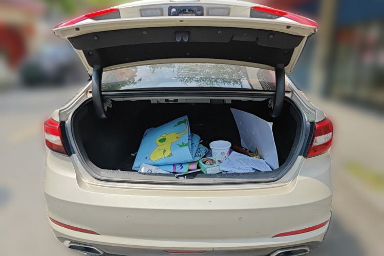 Used Hyundai Sonata 2015 1.6T GX Comfort Model Trunk