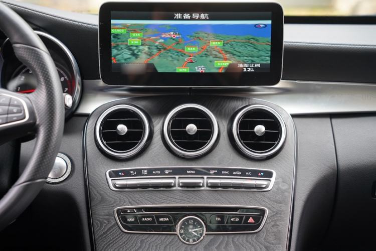 Used Mercedes-Benz C-Class 2017 C 180 L Sport Edition Interior 11