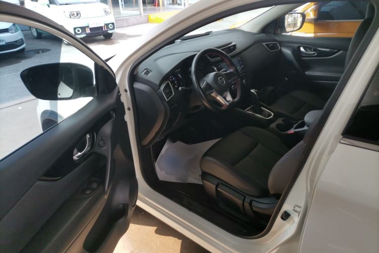 Used Nissan Qashqai 2022 2.0L CVT XV Smart Enjoyment Version Driver Seat