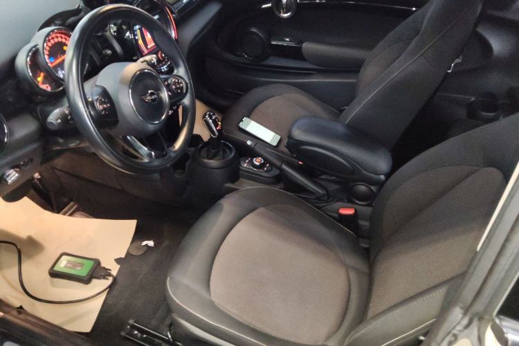 Used MINI MINI 2018 1.5T ONE PLUS
