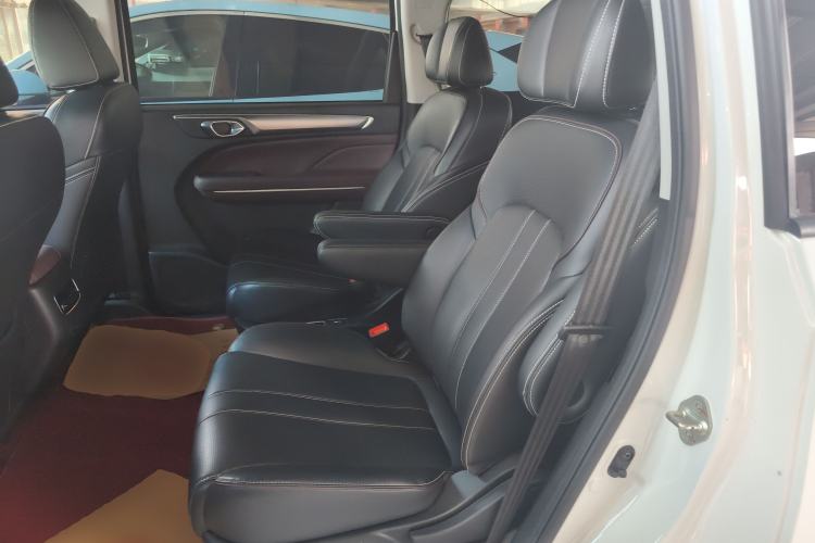 Used GAC Trumpchi M6 2023 PRO 270T DCT Luxury Edition
