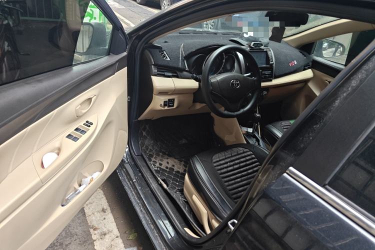 Used Toyota Vios 2014 1.5L Automatic ZhiZhen Edition Driver Seat