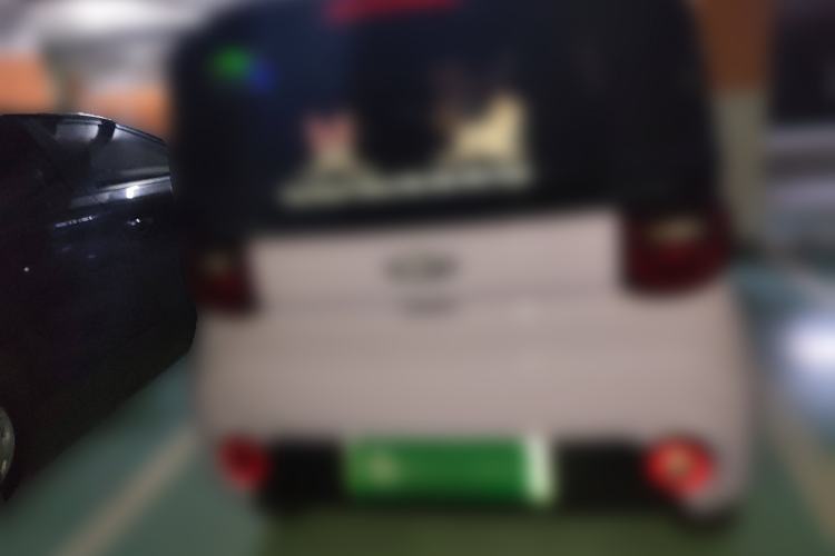 Used Chery New Energy QQ Ice Cream 2022 170km Sundae Phosphate Lithium-Ion Rear