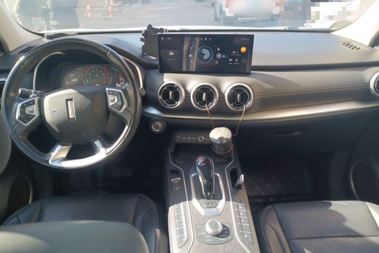 Used Wey VV6 2020 2.0T Two-Wheel Drive Smart Protection+