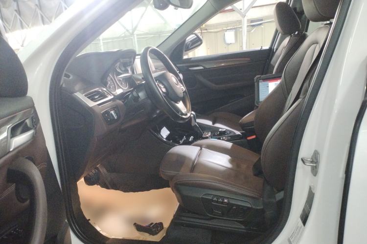 Used BMW X1 2018 sDrive18Li Luxury Model
