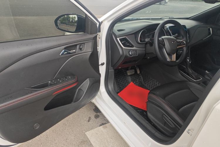 Used Chevrolet Monza 2019 RS 330T Automatic Comfort Edition China VI Standard Driver Seat