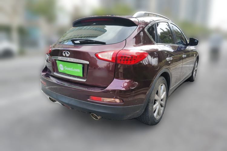 Used Infiniti QX50 2013 2.5L Two-Wheel-Drive Zunya Edition