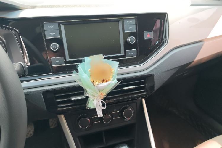 Used Volkswagen Polo 2019 Plus 1.5L Automatic Colorful Technology Edition Interior 3