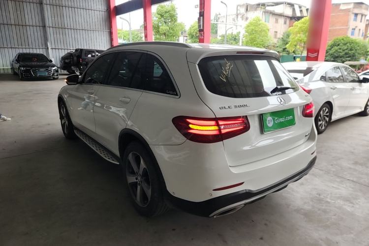 Used Mercedes-Benz GLC 2017 GLC 300 4MATIC Sport Edition
