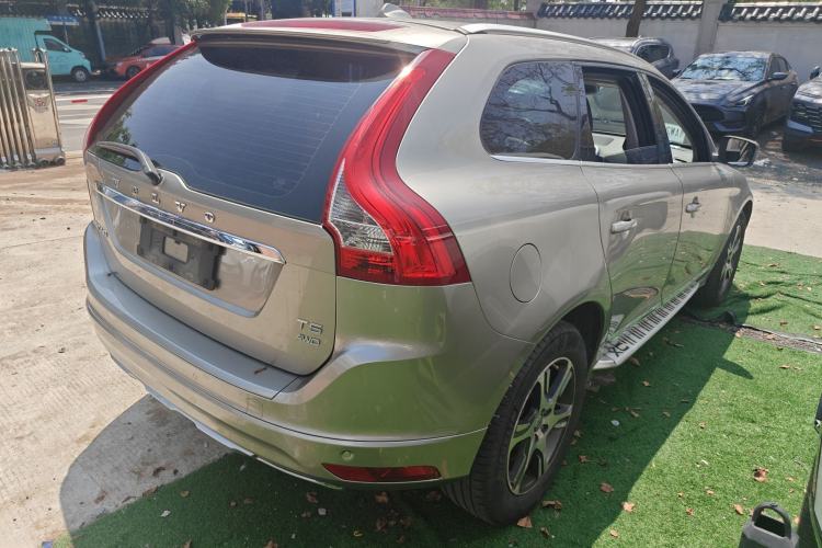 Used Volvo XC60 2015 T5 AWD Zhiyuan Edition
