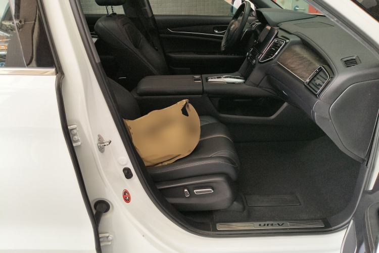 Used Honda UR-V 2020 370TURBO Two-Wheel Drive Luxury Edition
