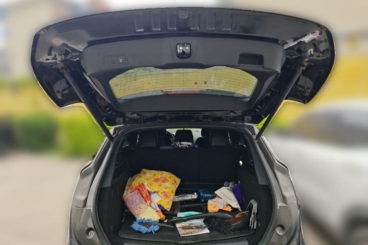 Used Lincoln MKC 2016 2.0T Two-Wheel Drive Deluxe Edition