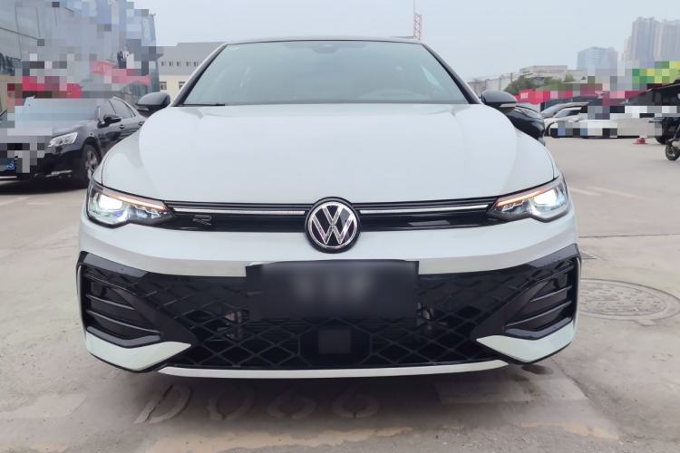 Used Volkswagen Golf 2025 300TSI R-Line
