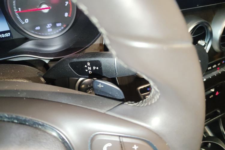 Used Mercedes-Benz GLC 2019 Facelift GLC 260 L 4MATIC Luxury Model Gear Lever