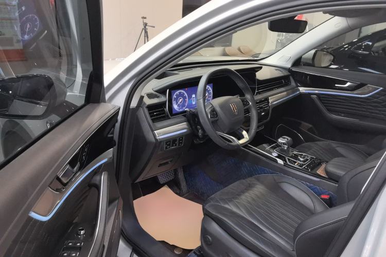 Used Hongqi HS5 2022 Facelifted Version 2.0T Smart Connect Flagship All-Wheel-Drive Edition