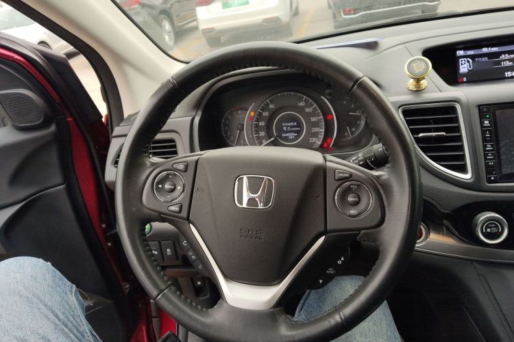 Used Honda CR-V 2015 2.4L two-wheel drive luxury version
