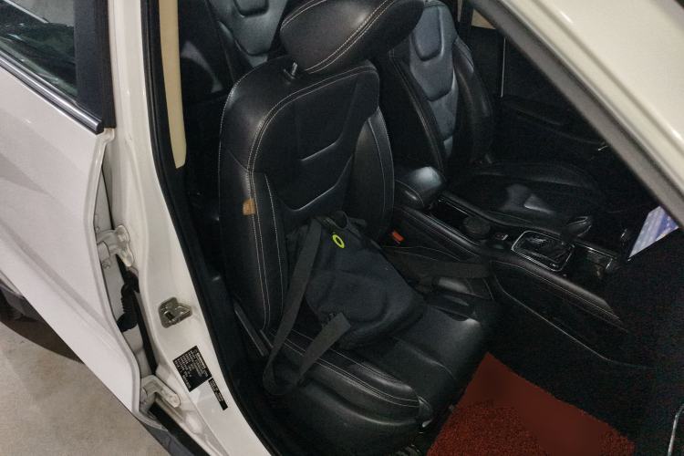 Used Dongfeng Fengon 580 2016 Revised Version 1.5T CVT Comfort Edition