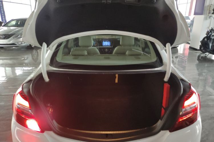 Used Buick Regal 2015 2.0L Leading Fashion Edition
