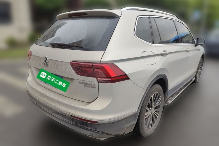 Used Volkswagen Tiguan L 2018 380TSI Automatic All-Wheel Drive Luxury Edition Rear Right 45 Deg