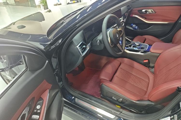 Used BMW i3 2024 eDrive 35 L
