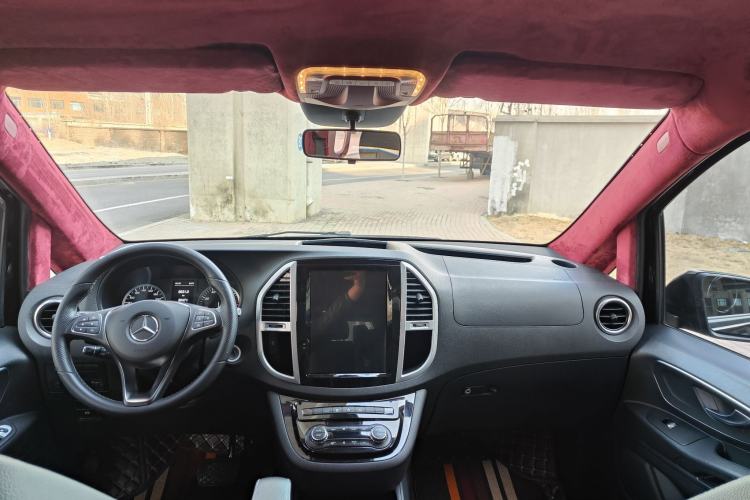 Used Mercedes-Benz Vito 2018 2.0T Business Version China VI Emission Standard