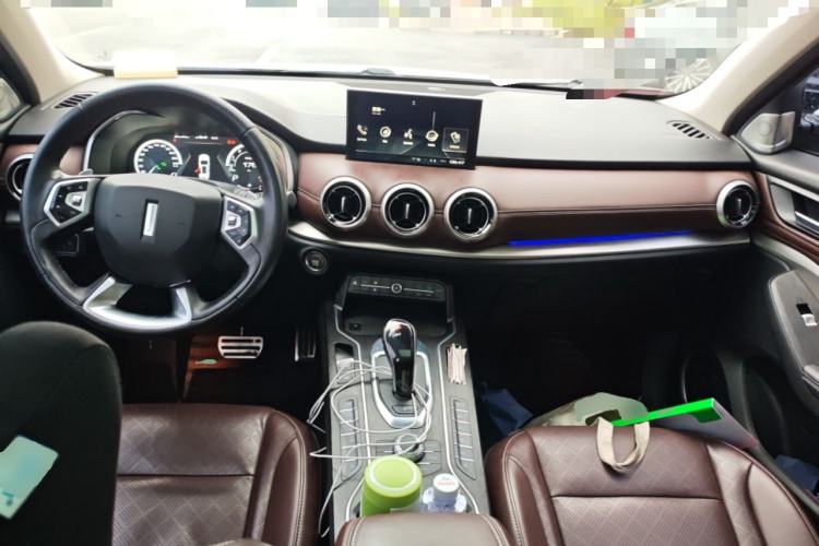 Used Wey VV6 2018 2.0T Two-Wheel-Drive Ultra-Luxury Version China V Standard
