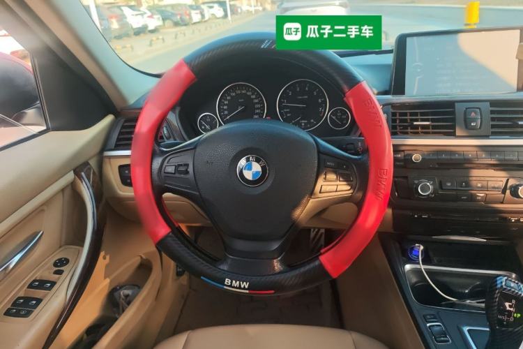 Used BMW 3 Series 2013 320Li Fashion Model
