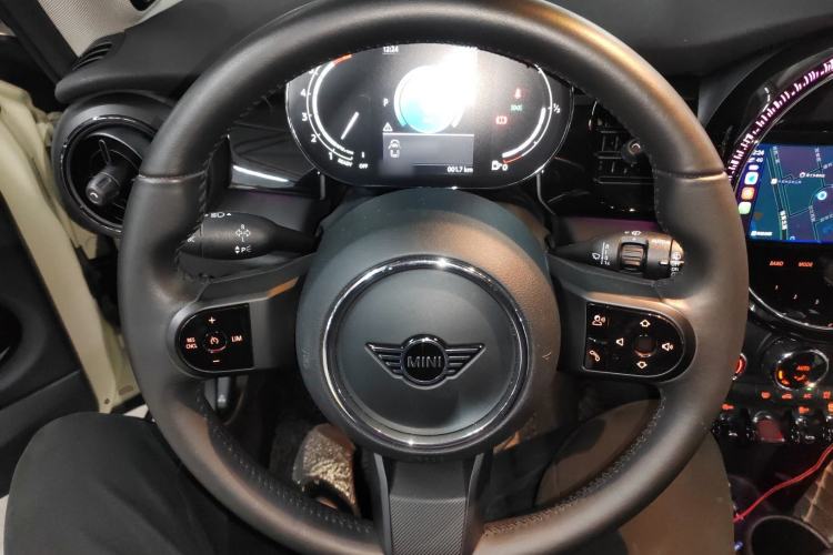 Used MINI 2023 1.5T COOPER Artist Steering Wheel