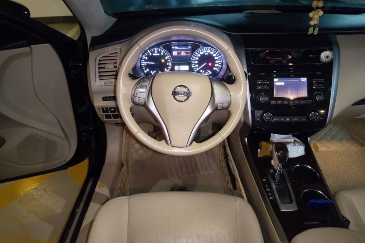 Used Nissan Teana 2013 2.0L XL Comfort Edition Steering Wheel