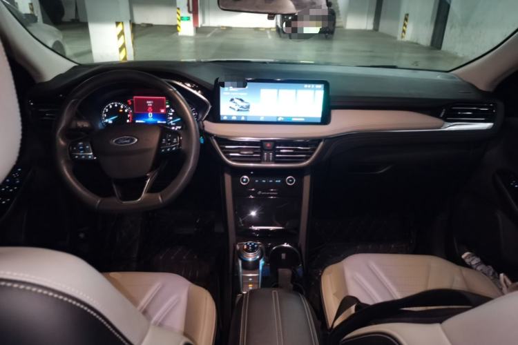 Used Ford Escape 2020 EcoBoost 245 Two-Wheel-Drive Titanium Edition Center Console