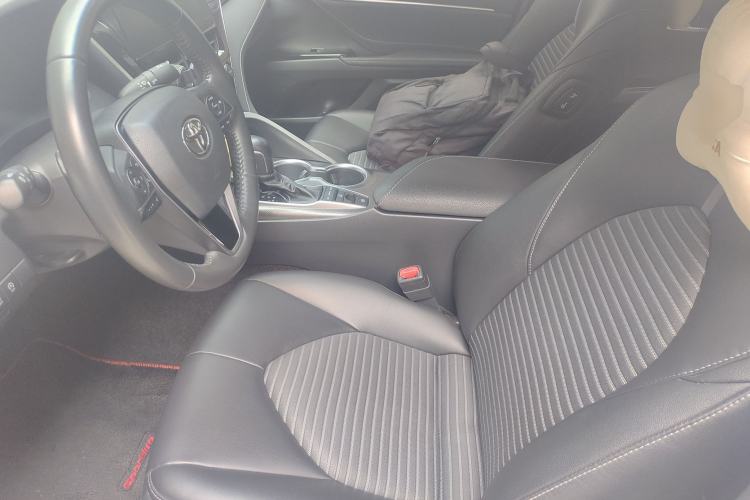 Used Toyota Camry 2022 2.5S Knight Edition
