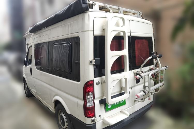 Used Dongfeng Yufeng Yufeng 2016 2.5T Lingyun Edition Yulibao Short Wheelbase Mid-Roof National V ZD25
