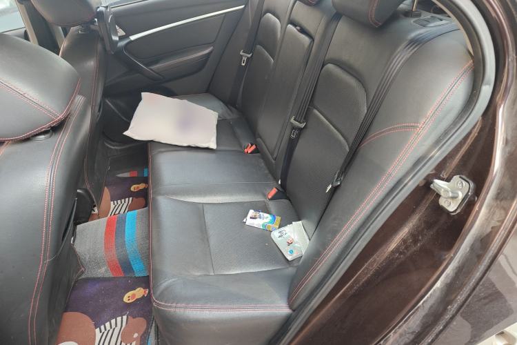 Used Geely Auto Emgrand 2015 Sedan 1.5L Manual - Top Trim Level
