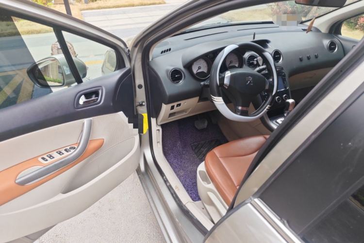 Used Peugeot 408 2013 2.0L Automatic Comfort Edition
