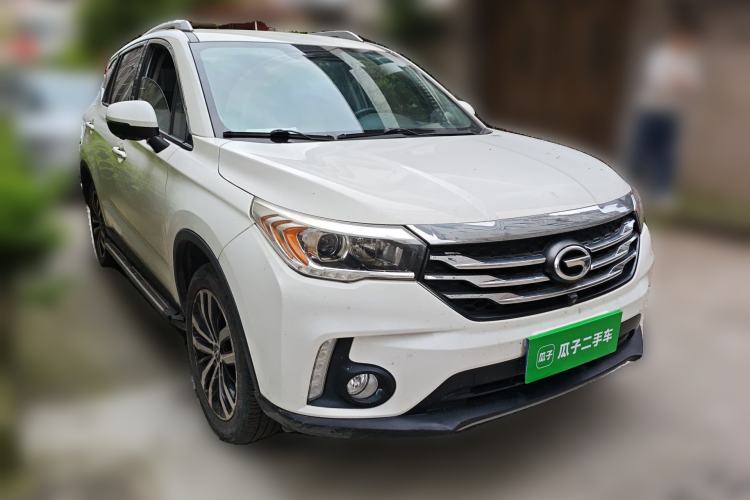 Used GAC Trumpchi GS4 2017 235T Automatic Two-Wheel Drive Luxury Smart Connectivity Version Front Right 45 Deg