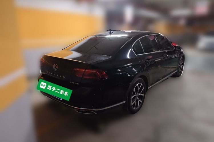 Used Volkswagen Magotan 2020 330TSI DSG Leading Model Rear Right 45 Deg