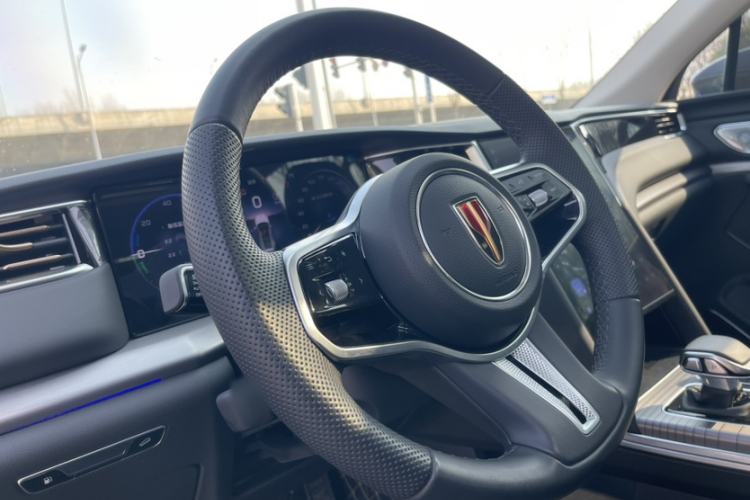 Used Hongqi HS7 PHEV 2024 2.0T PHEV Four-Wheel Drive Flagship Edition 7 Seats
