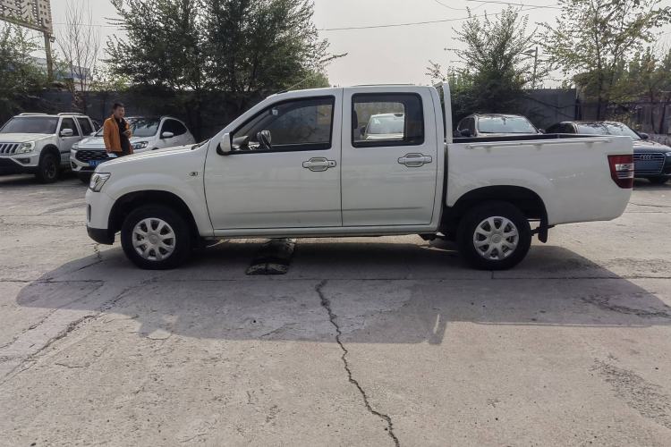 Used Chana Shenqi F30 2021 1.5L Entrepreneur Edition Standard Version Double Cab Short Wheelbase DAM15KL
