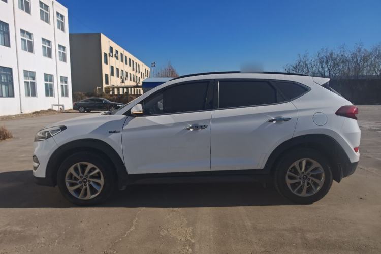 Used Hyundai Tucson 2018 1.6T Dual-Clutch Two-Wheel Drive 15th Anniversary Special Edition