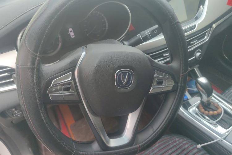 Used CHANGAN Eado 2018 High-Energy Edition 1.6L GDI Automatic RuiFeng Model China V Standard Steering Wheel